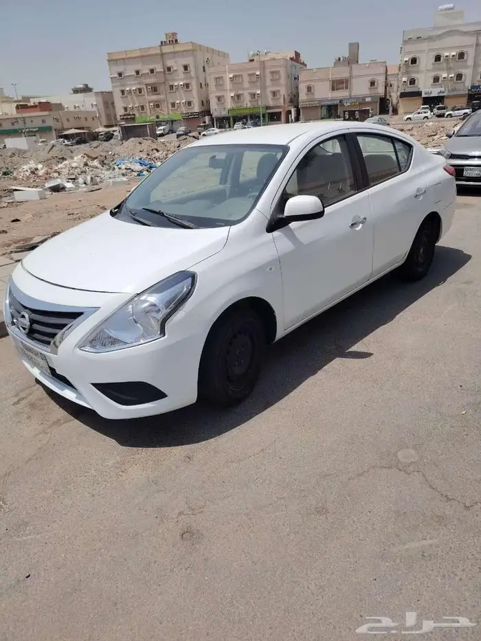 نيسان صني للايجار الشهري فقط 0