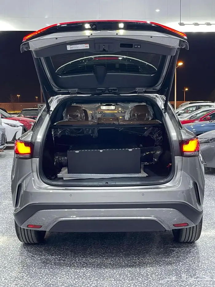 لكزس RX 350 BB بنزين 2025 السعر 290.000 12