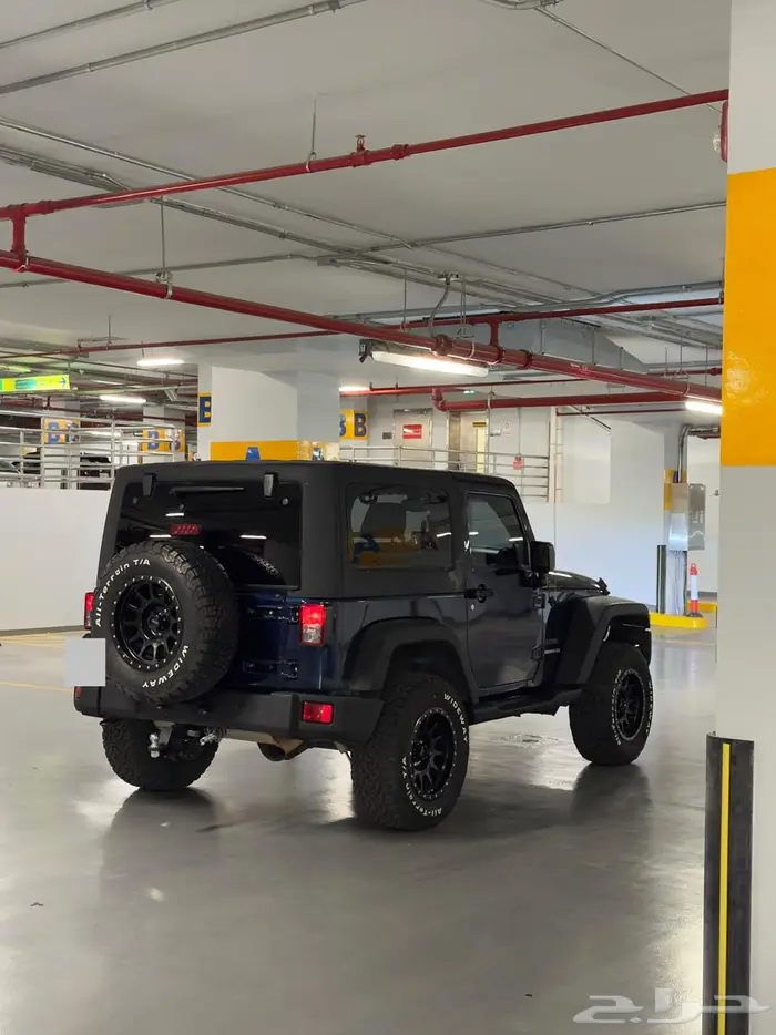 Jeep Wrangler 2013 (قير عادي) 9