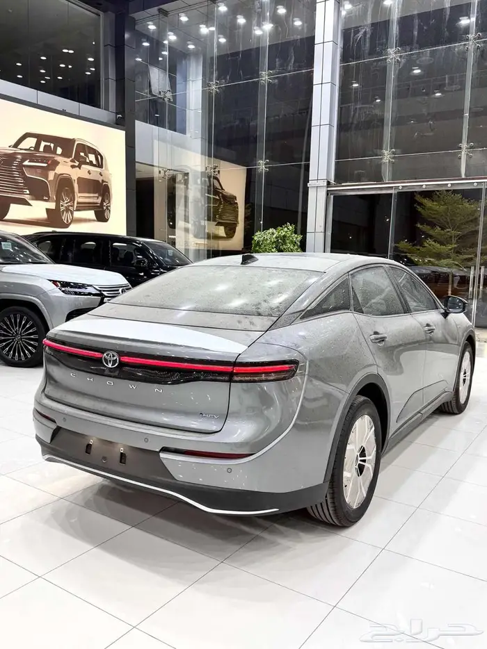 تويوتا كراون ( بريستيج ) موديل 2026 أقل الأسعار 7