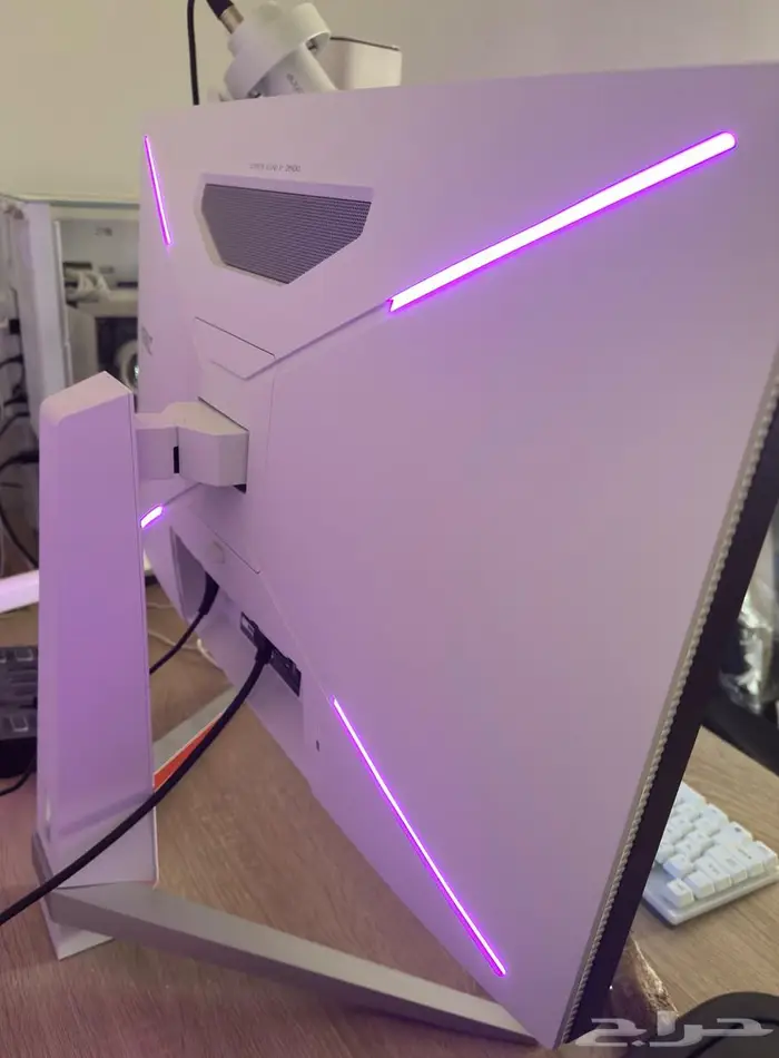 للبيع شاشه 4k بينكيو 27 بوصه 2