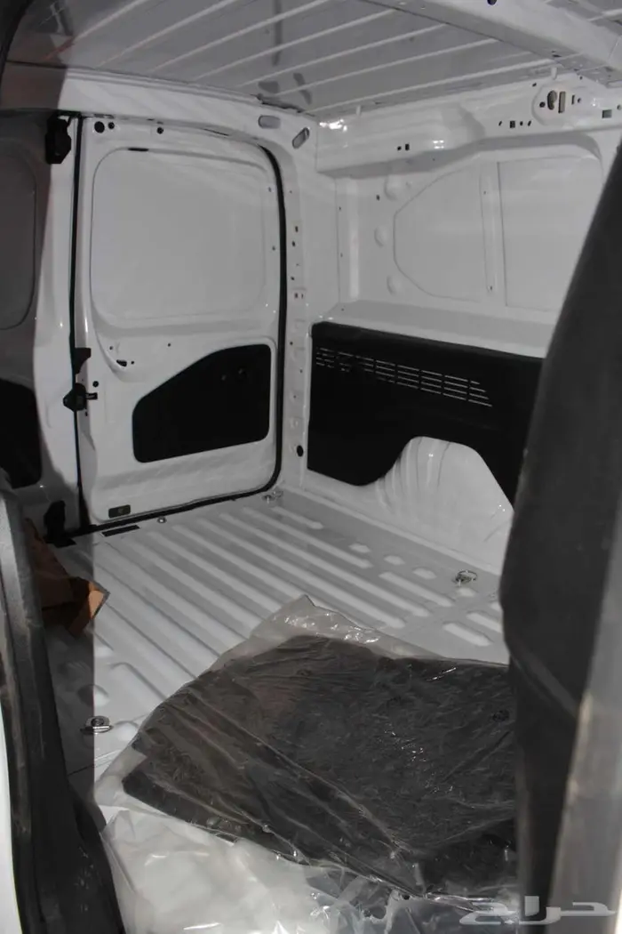 بيجو بارتنر 2025 شاص قصير 11