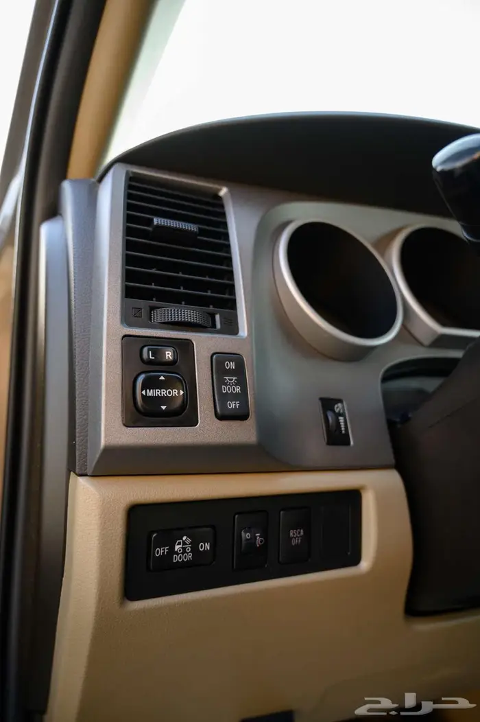 تويوتا تندرا 2010 غمارة مخزن 25