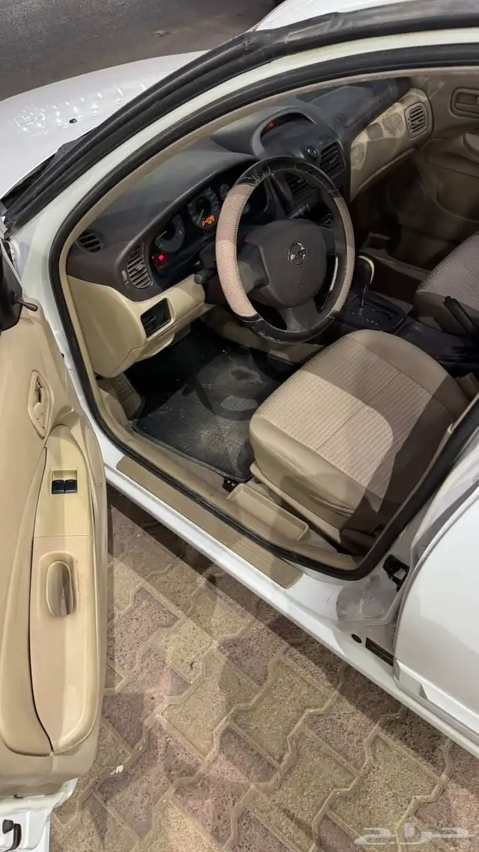 نيسان صني 2012 ممشي قليل 4