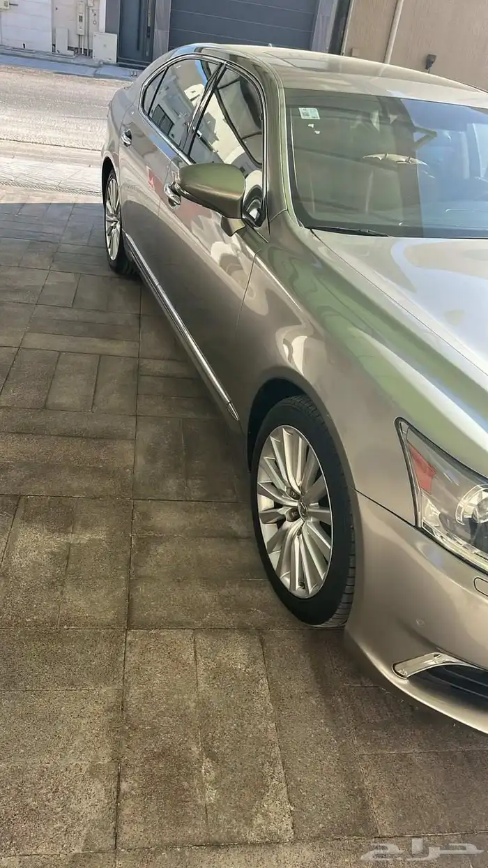 للبيع لكزس LS 2016 بدي وكاله 5