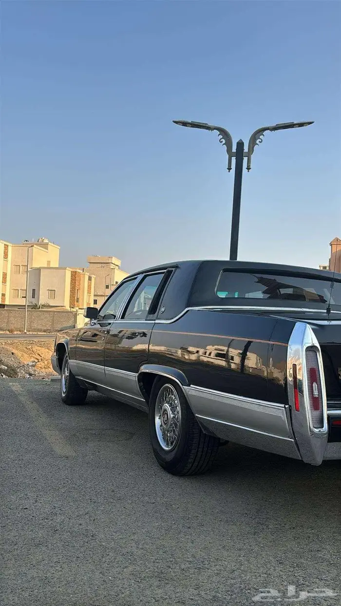 كاديلاك فليتوود موديل 1991 10