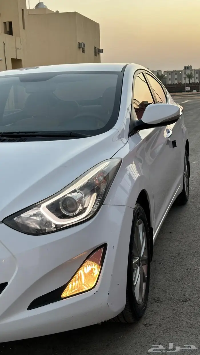 هونداي النترا 2016- 2000CC 6