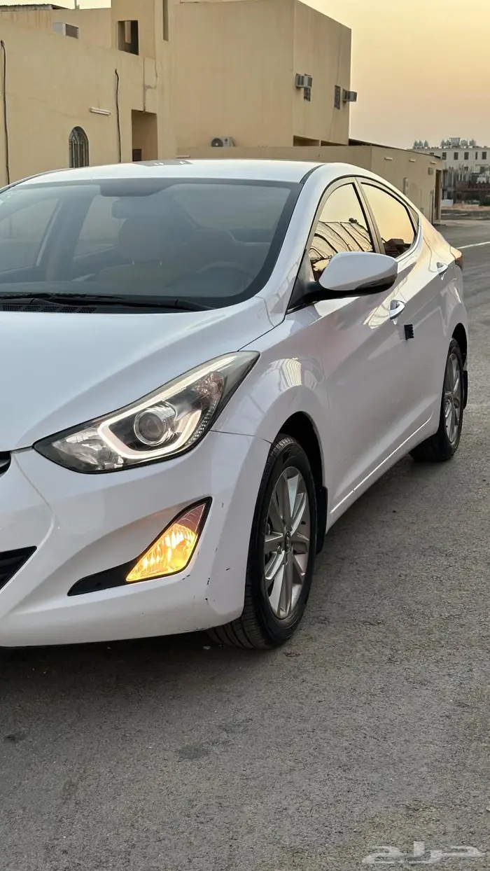 هونداي النترا 2016- 2000CC 11