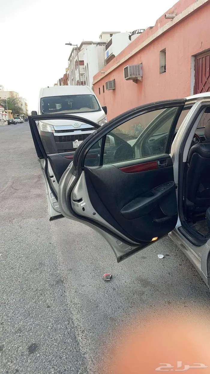 لكزس es300 موديل 2004 للبيع 3