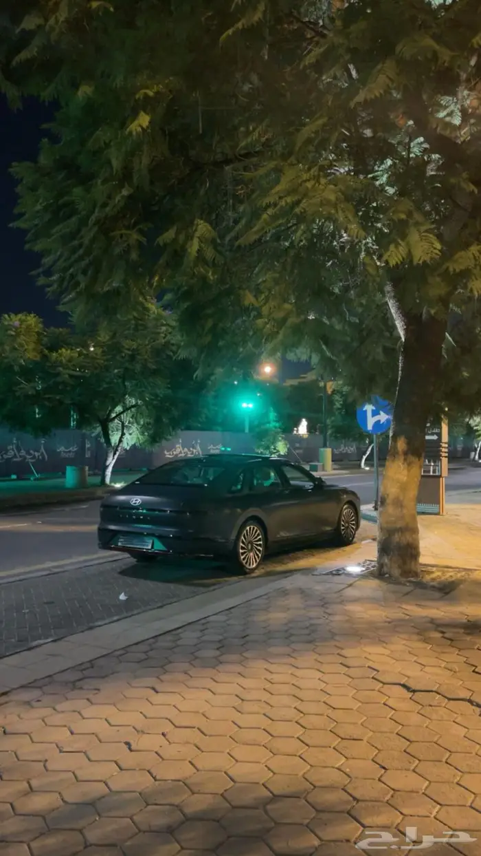 هيونداي ازيرا كالتجرافي 2024 للبيع 2