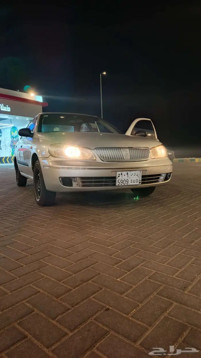 نيسان صني 4