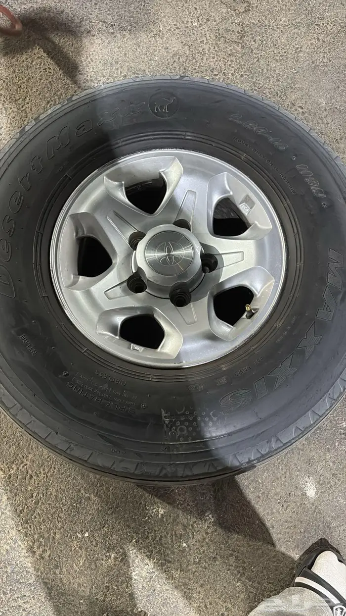 كفرات بالون ماكسس 900 16 مع جنوط رفرف 3