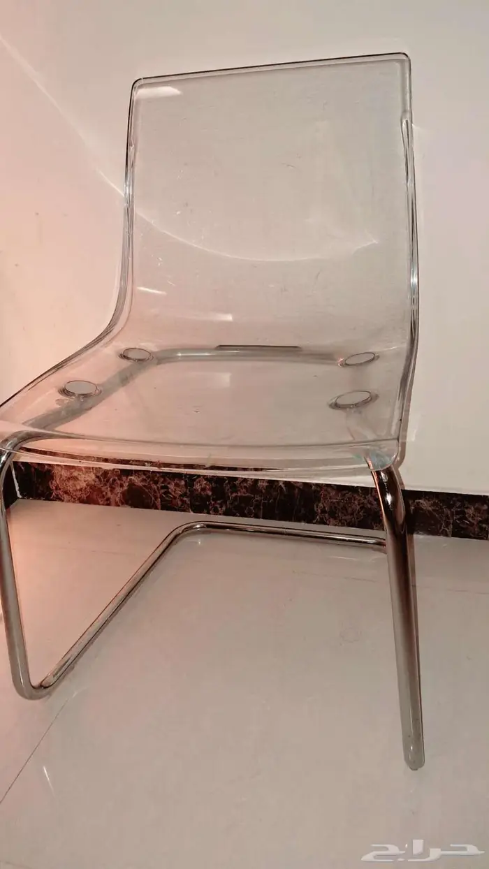 طاولات تقديم وكرسي من ايكيا كأنه جديد 2