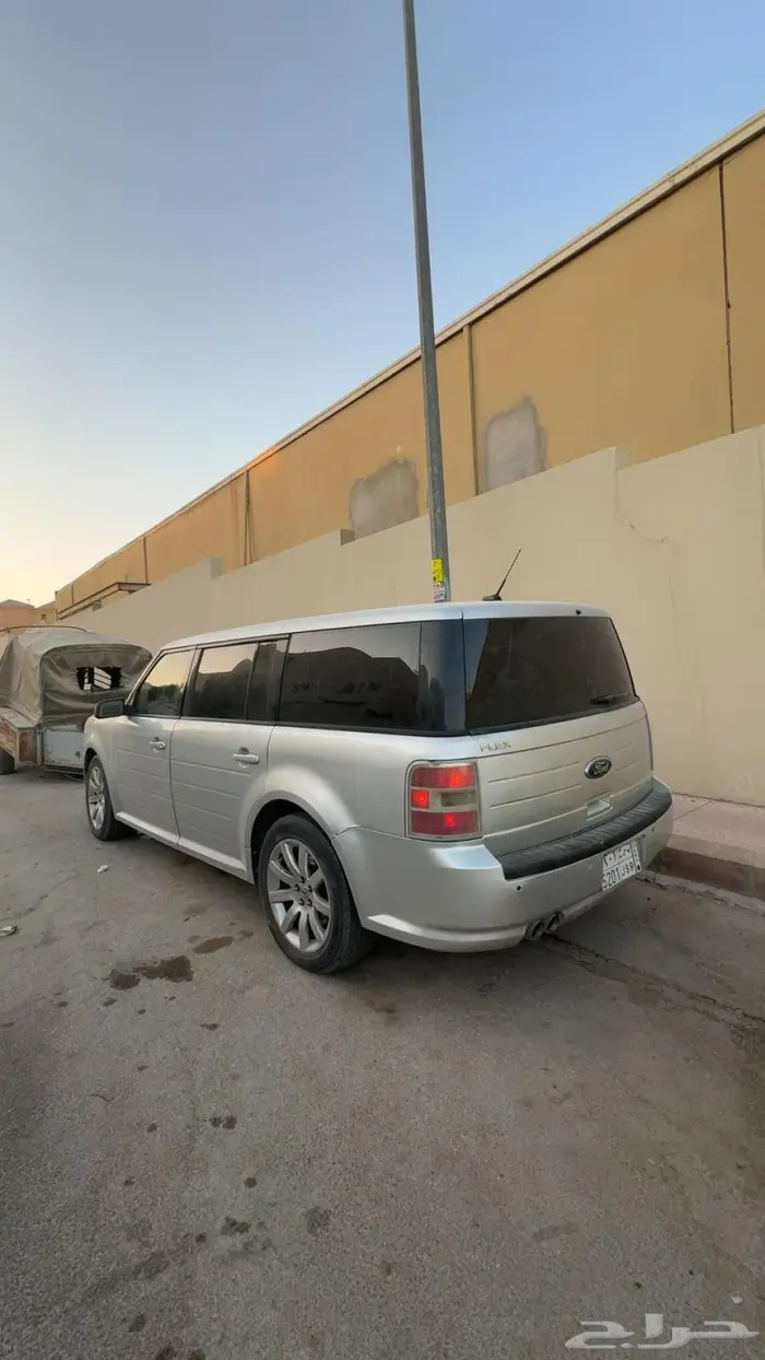 فورد فلكس 2011 1