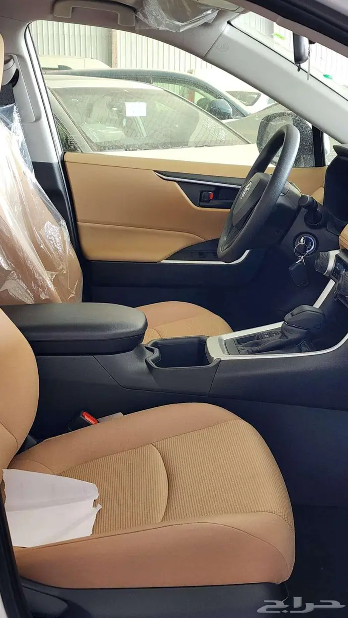 تويوتا راف فور LE بنزين دبل 2025كاش وأقساط 13