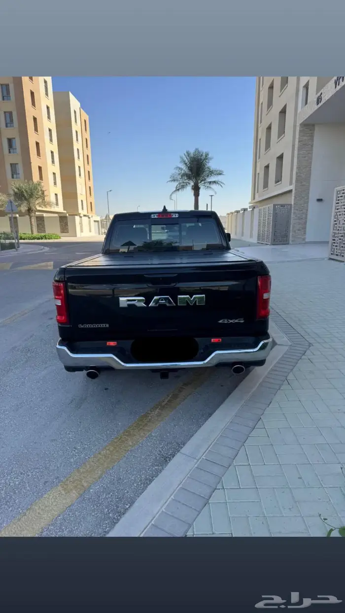 رام 2025 اسود سعودي وارد بترومين 3