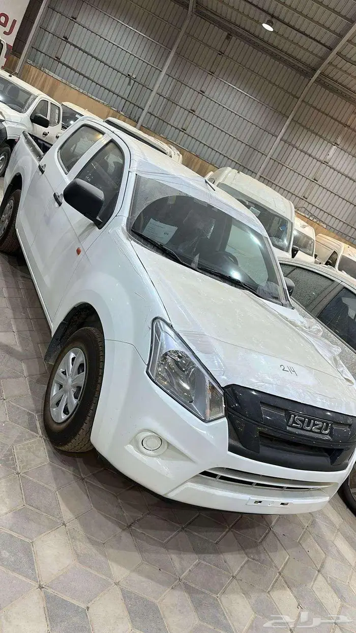 ايسوزو ديماكس غمارة وغمارتين كل سيارت المواسسات والشركات2026 2