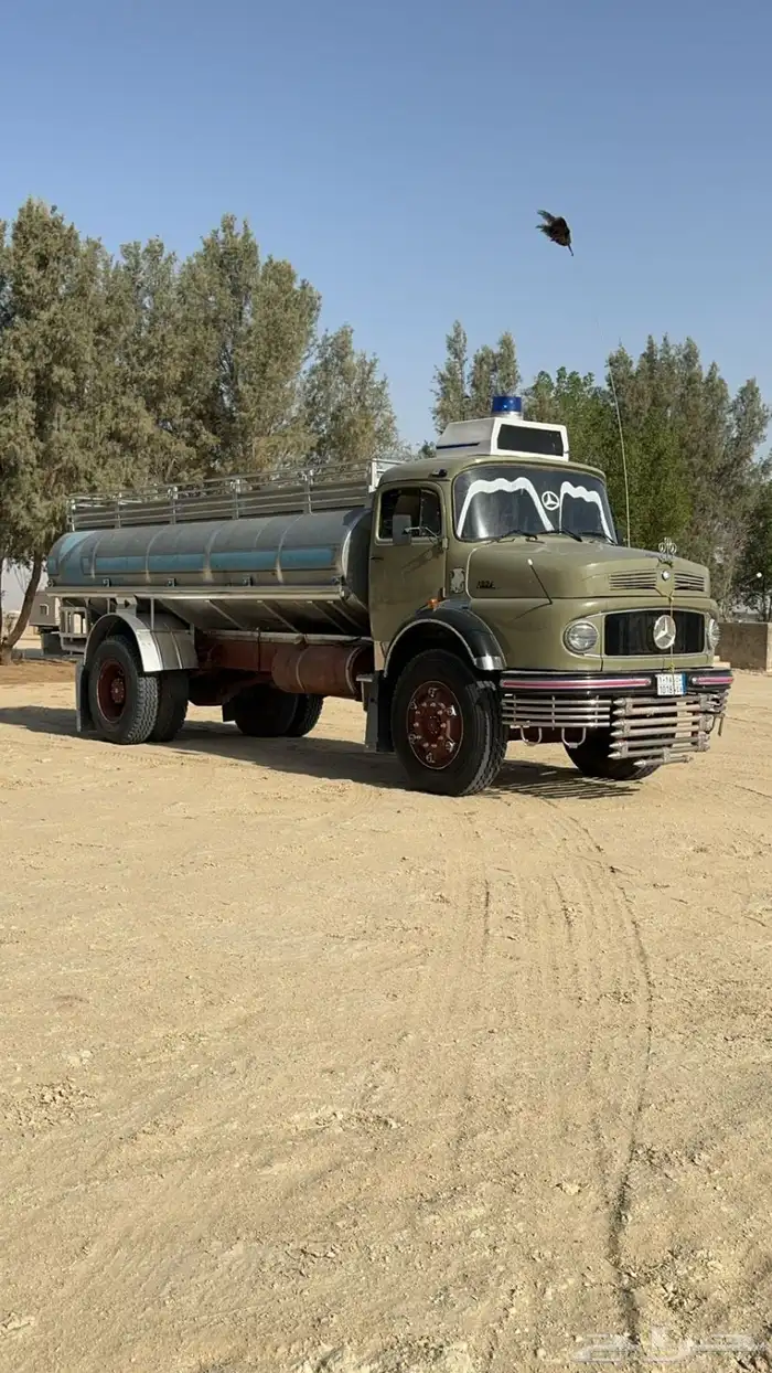 للبيع بوز مرسيدس 84 شاص اساس 1