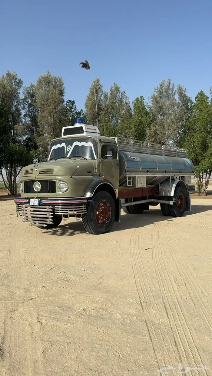 للبيع بوز مرسيدس 84 شاص اساس 0