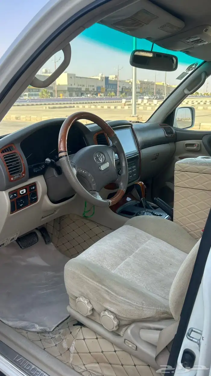 لاندكروزر فكسار 2007 بالخرج 23