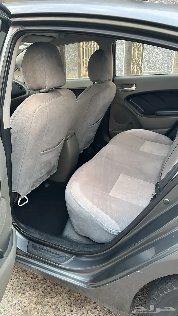 كيا سيراتو للبيع 4