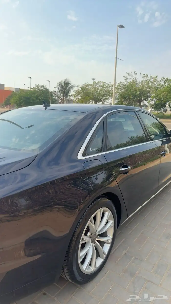 اودي A8L 2012 مخزن للبيع او البدل 4