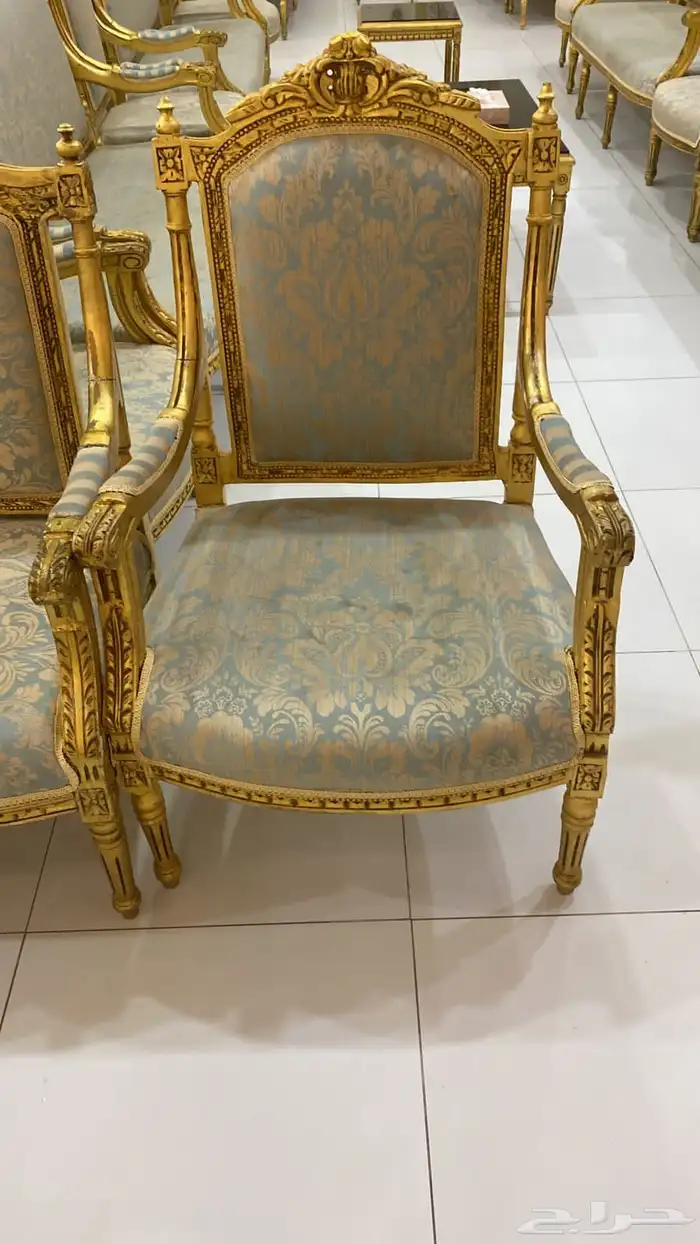 طاولات طعام وكراسي حفلات للبيع 27