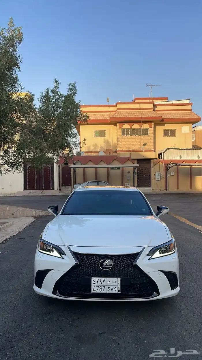 لكزس 2024 F سبورت 0