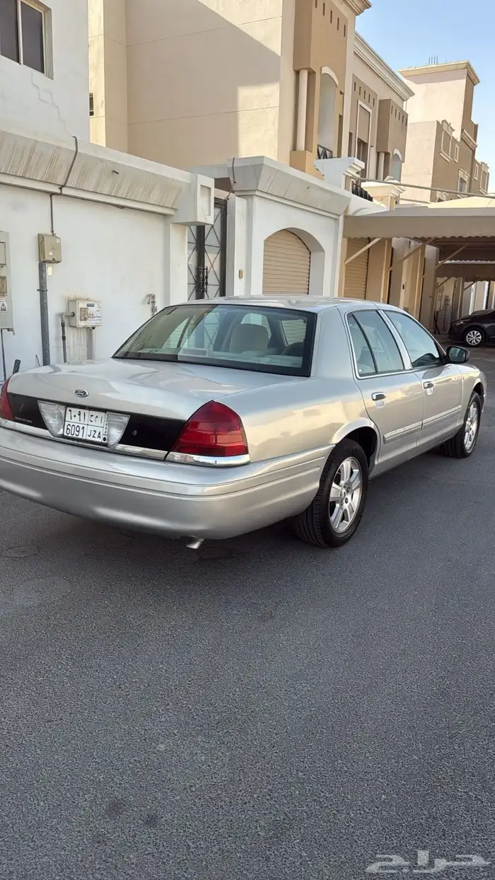 للبيع فورد فكتوري 4