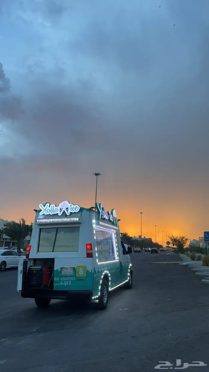 سياره ايسكريم للبيع 4