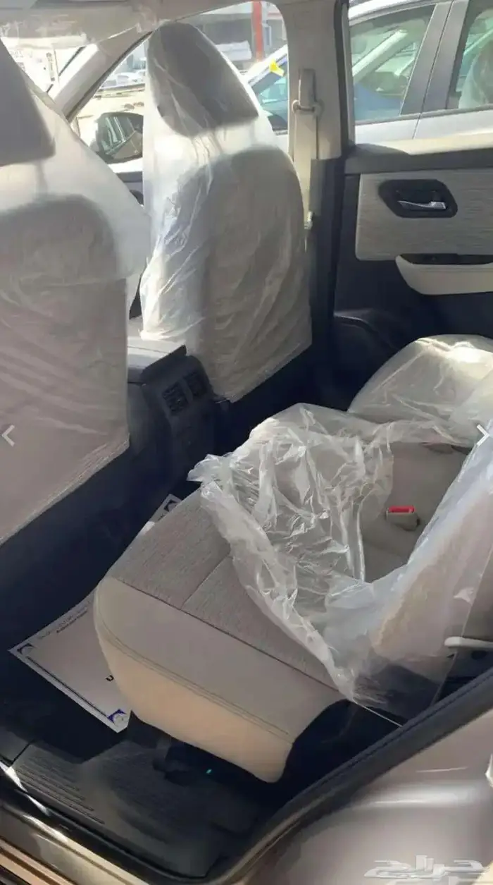 نيسان اكستريل 7 راكب ستاندر دفع ثنائى 2026 4