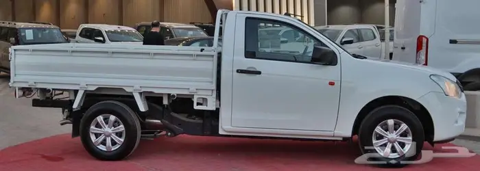 ايسوزو ديماكس جوانب 2025محرك 1900 CC 150حصان 4