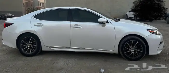 لكزس (ES350) 1