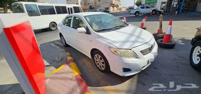 كورولا موديل 2010 قير عادي ( ماشية 334 الف) مجدد مفحوص 1