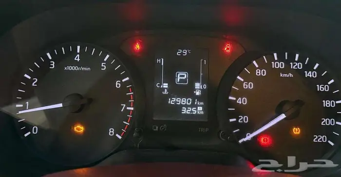 للبيع نيسان نافارا 2017 زجاج كهرب مكينه كبيره سعودي 16