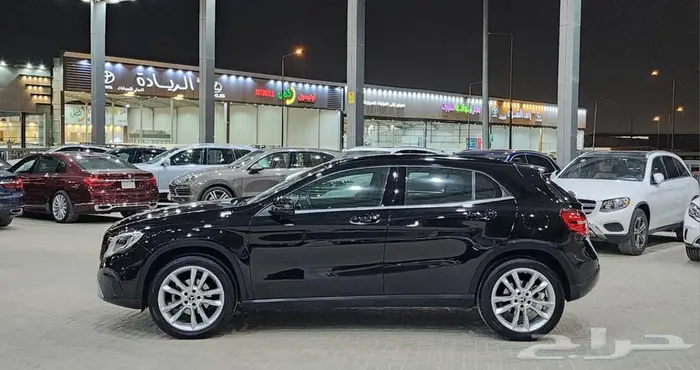 مرسيدس GLA250 2020 7
