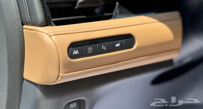 إنفينيتي QX80 2025 سينسوري - نص فل 12