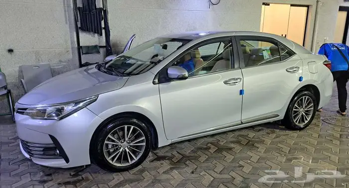 تويوتا كورلا 2017 نص فل بصمه 2