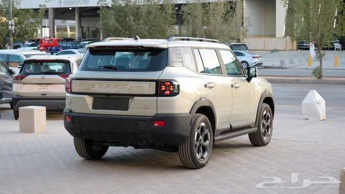 جيتور T1 لاكجري 2025 بالنقد والتقسيط 4