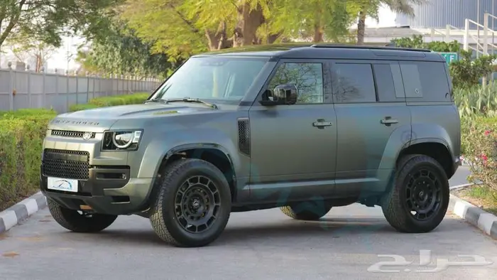2025 LAND ROVER DEFENDER 110 OCTA SPECIAL EDITION ONE GCC 2