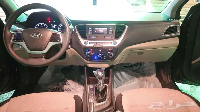 أكسنت للبيع 2022 0