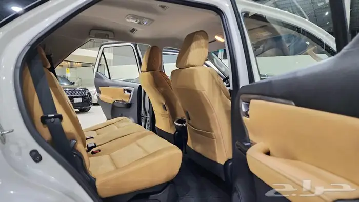 تويوتا فورتشنر 2022 13