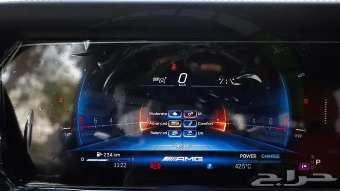 2025 مرسيدس جي كلاس AMG V8 4.0L G 63 اصفار مع ضمان 12