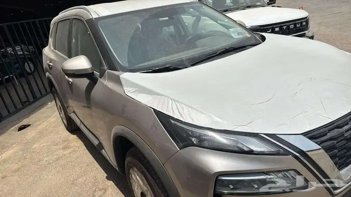 نيسان اكس تريل 4 4 نص فل sv موديل 2025 1