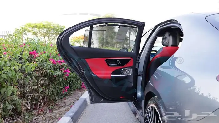 مرسيدس C200 بريميوم بلس 2025 خليجي اصفار مع ضمان الوكيل 27