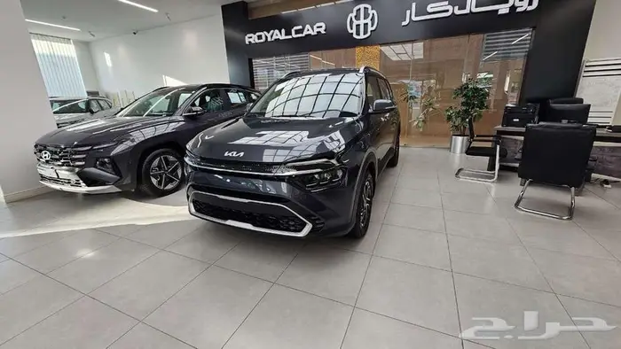 كيا كارنز 2025 نص فل فتحة 1