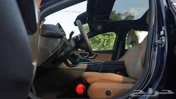 مرسيدس E 200 Avantgarde 2026 اصفار مع ضمان الوكيل 8