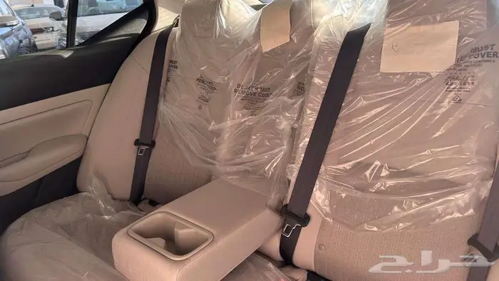 نيسان التيما ستاندر 2025 لدى شركة عبدالمجيد الخضر 16