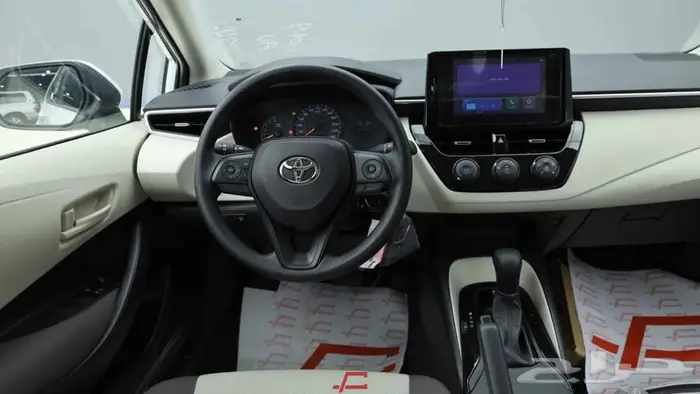 تويوتا كورولا XLI 1.6 بنزين بريمي 2025 7