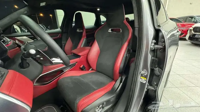 2024جاكوار اس في ارJAGUAR F-pace SVR 10